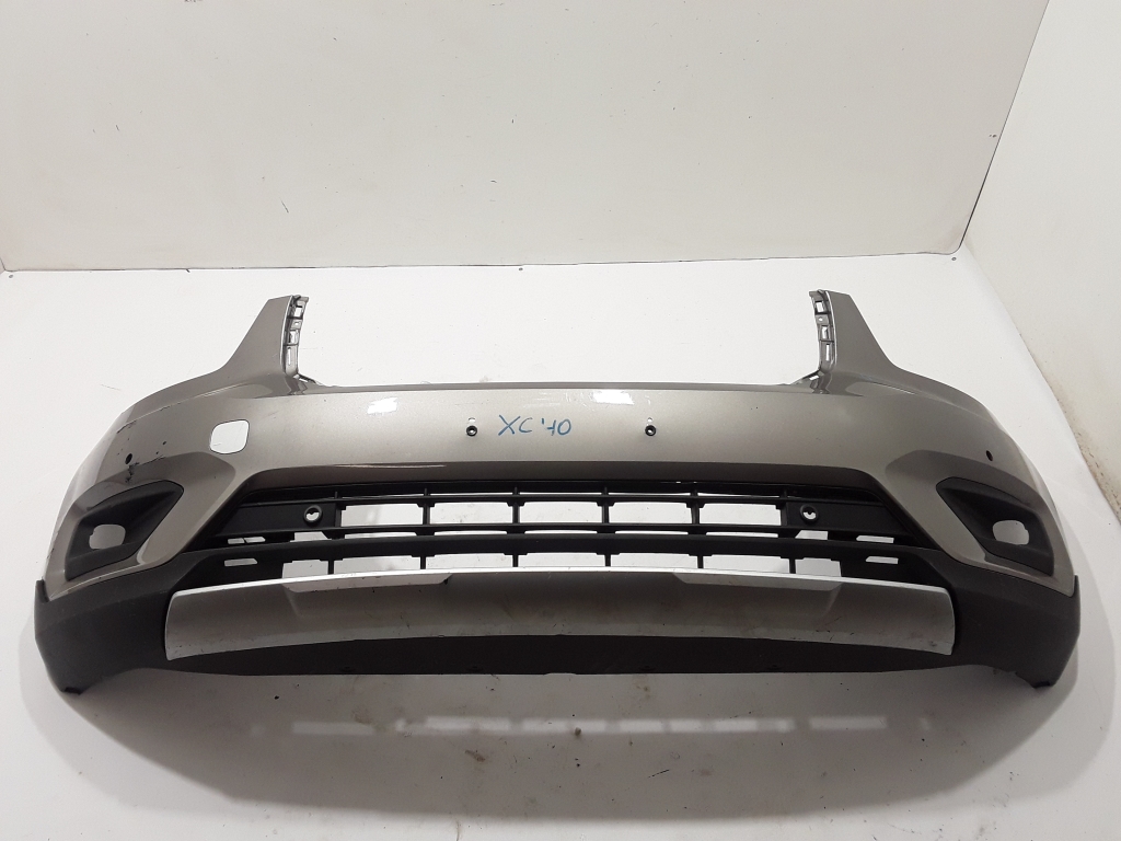 Used Volvo Xc Front Bumper