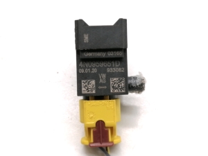 AUDI e-tron SUV (2018–2026) Airbagsensor 4KE959345A - 3