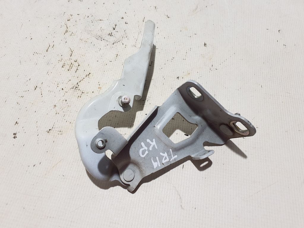 Used Renault Trafic Engine Cover Hinge R