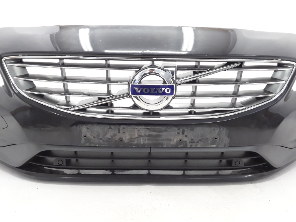 Used Volvo V Front Bumper