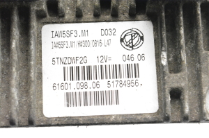 FIAT Punto (2005–2018) Motorsteuergerät 6160109806 - 3