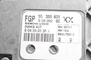 Opel Astra H (2004–2010) Engine control unit 55355631 - 2