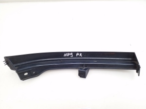 Opel Zafira A (1999–2005) Leiste unter dem Scheinwerfer 90580651 - 2