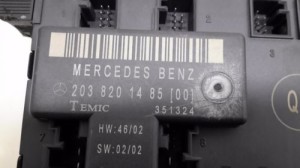 Mercedes Benz C-Class 203 (2000–2007) Front door control unit A2038201485 - 3