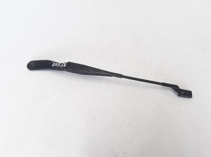   Windshield wiper blade 