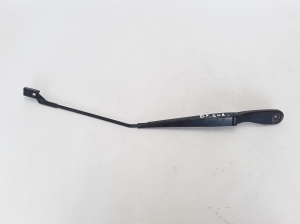   Windshield wiper blade 