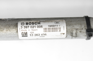 Opel Astra J (2009–2017) Scheibenwischermechanismus 13262436 - 5