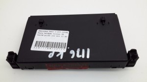 Mercedes Benz C-Class 203 (2000–2007) Esiukse juhtplokk A2038201385 - 2
