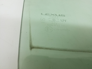 LEXUS IS (2005–2013) Tagumise külgukse klaas 6811353130 - 2
