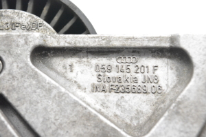 AUDI A8 D3 (2002–2010) Riemenspanner 059145201P - 2