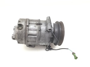 Volkswagen Passat B5 (1997–2005) Klimakompressor 8D0260808 - 3