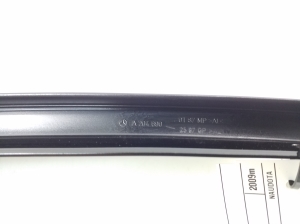 Mercedes Benz C-Class 204 (2007–2014) Esiukse muu osa A2046902587 - 3
