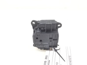 Salona sildītāja aizbīdņa motoriņš - 277321HA0A