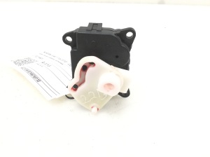 NISSAN Juke F15 (2010–2018) Stellmotor Heizungsklappe 277321HA0A - 2