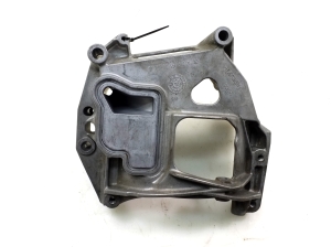 Mercedes Benz S-Class 221 (2005–2013) Lichtmaschinenhalter A2751550135 - 2