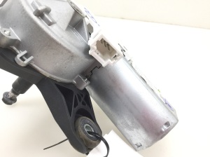  Rear wiper motor 