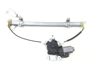 NISSAN Note E11 (2005–2014) Front door window regulator and its parts - 2