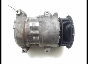 LEXUS IS (2005–2013) Konditsioneeri kompressor 8831053060 - 3