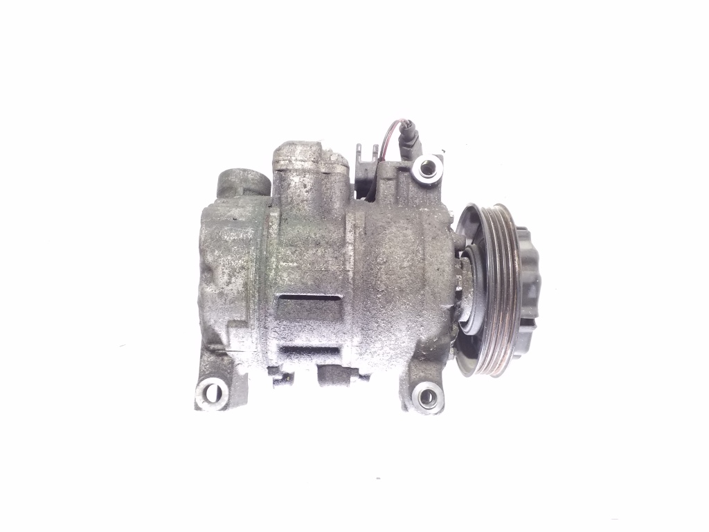 Used AUDI A6 Air conditioner compressor 4B0 260 805 J