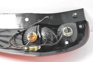 Opel Agila B (2008–2015) Eckleuchte hinten 89071639 - 3