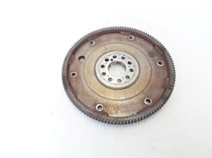  Clutch flywheel 