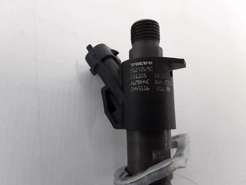 VOLVO XC60 1 generation (2008-2017) Injecteur de carburant 31272690 21101776