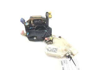 NISSAN Almera Tino V10 (2000–2006) Front door lock 8055361U66 - 4