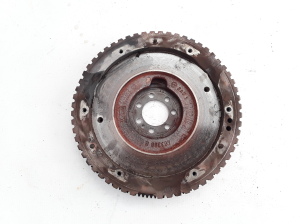   Clutch flywheel 