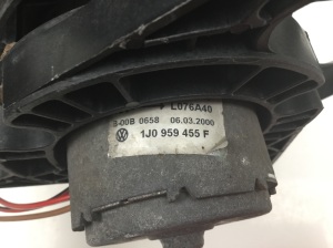 Volkswagen Golf IV (1997–2003) Kühlerlüftermotor 1J0959455F - 2