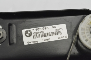 BMW 1 SERIES E88 (2007–2013) Rear fork windscreen lifter and its components 7165593 - 3