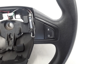  Steering wheel 