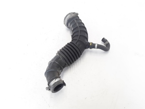  Air intake hose 