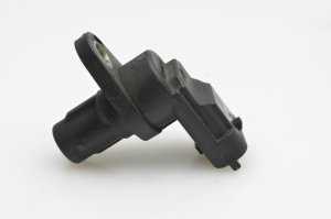 Opel Corsa C (2000–2006) Camshaft position sensor 0232103052 - 5