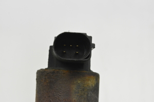  EGR valve 