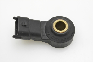 Opel Corsa C (2000–2006) Knock sensor 0261231173 - 3