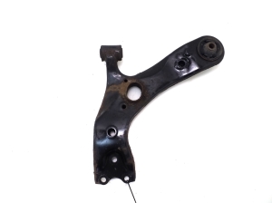 TOYOTA Verso (2009–2017) Querlenker vorne 480690F030 - 2