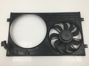 Volkswagen Golf IV (1997–2003) Dzesēšanas ventilators un tā daļas 1J0121207T - 2