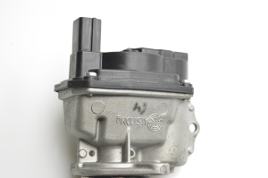  EGR valve 