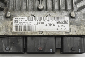 Ford Focus (2004–2011) Motorsteuergerät 6M5112A650YA - 2