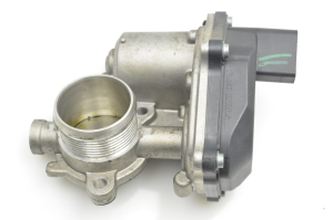  EGR valve 