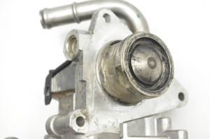  EGR valve 