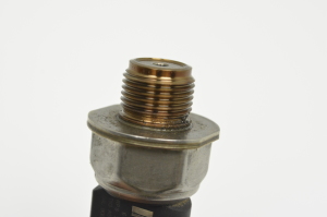 Volkswagen Passat B8 (2014–2023) Kraftstoffhochdrucksensor 04L906054 - 2