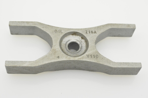 Fuel injector holder - 04L216A