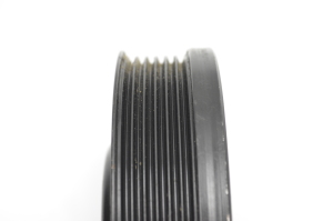 Volkswagen Passat B8 (2014–2023) Väntvõlli rihmaratas 04L105243 - 3