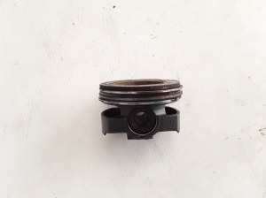 RENAULT Captur (2013–2019) Piston and its parts 120A16598R - 4