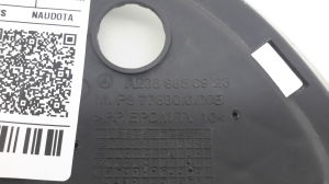 Mercedes Benz CLC-Class 203 (2001–2007) Nebelscheinwerferabdeckung vorne A2038850923 - 3