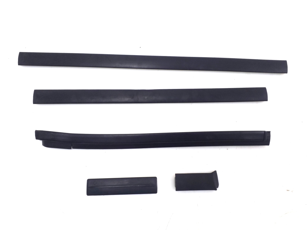 TOYOTA RAV4 2 generation (XA20) (2000-2006) Right Side Roof Strip Trim 20984652