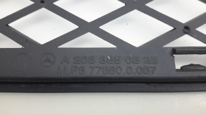 Mercedes Benz CLC-Class 203 (2001–2007) Front bumper lower grille A2038850823 - 3