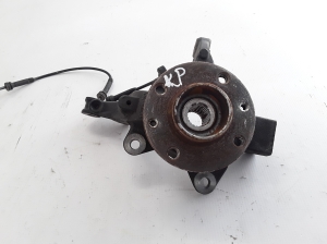 RENAULT Zoe (2012–2026) Front wheel hub 400152591R - 3