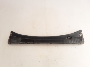 Grille d’auvent (garniture du mécanisme d’essuie-glace) - 668118248R 